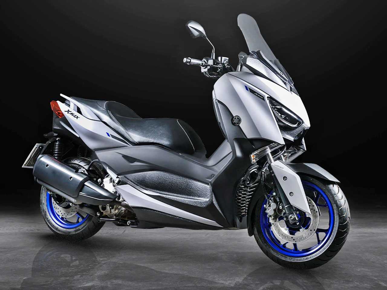 YamahaXMAX 2022 - 3/4 frente