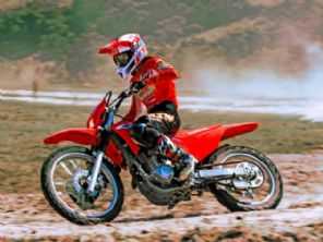 Aceleramos a nova Honda CRF 250 F - Jornal O Globo