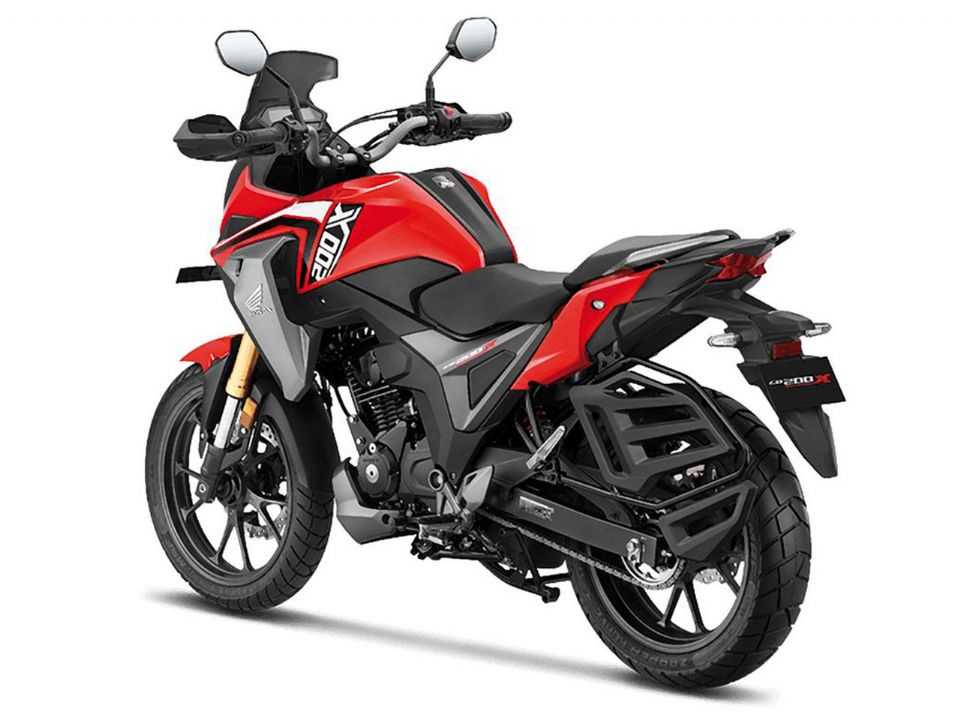 HondaCB 200X 2021 - 3/4 traseira