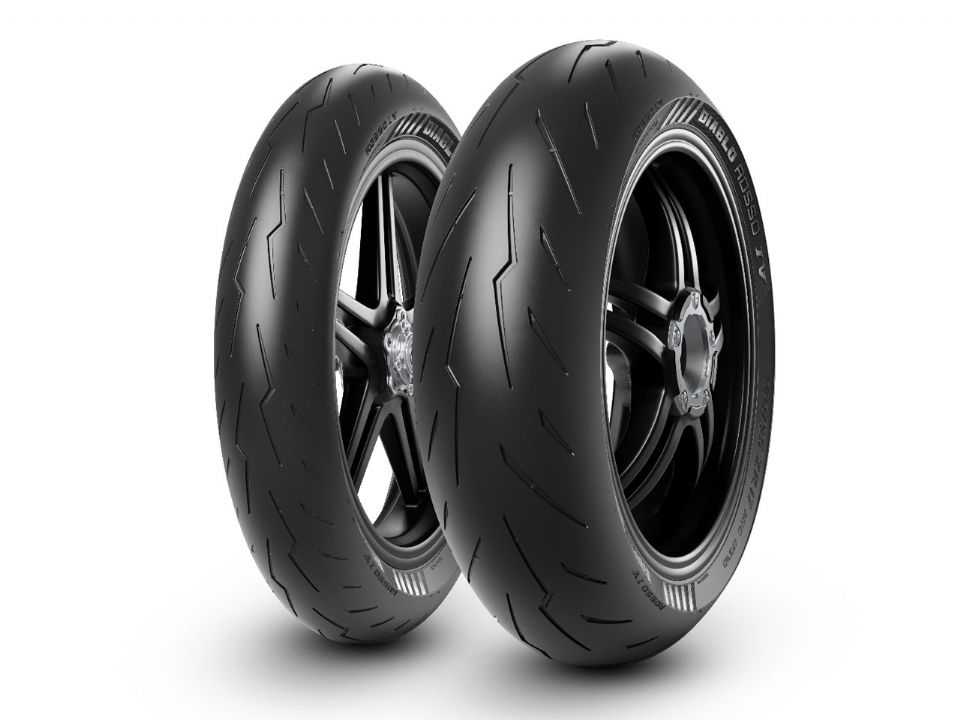 O pneu de alto desempenho Diablo Rosso IV, da Pirelli