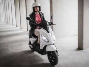 Piaggio 1, nova scooter eltrica,  lanada oficialmente