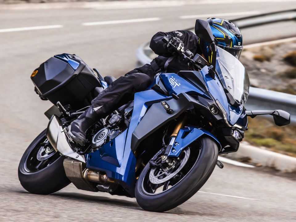 Suzuki GSX-S1000GT 2022