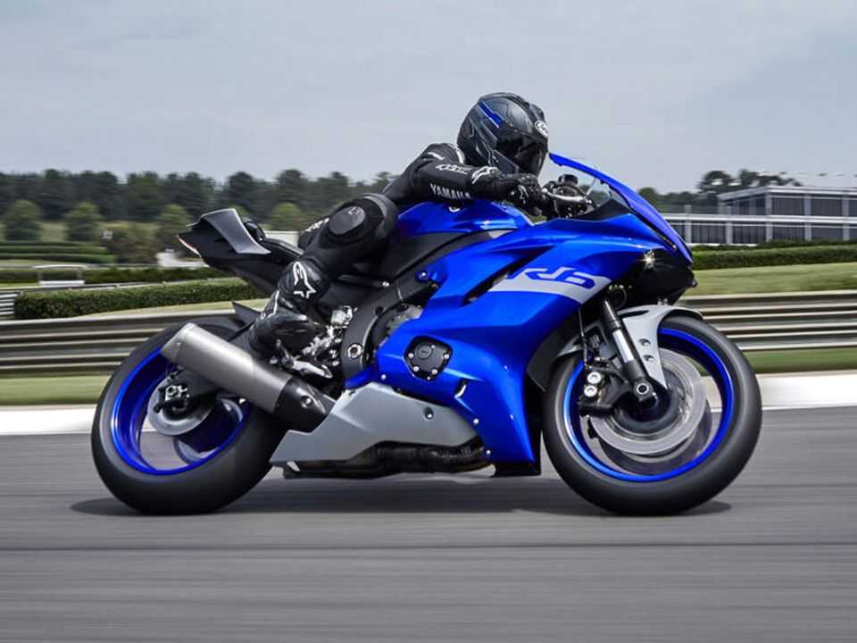 Yamaha R6 2021