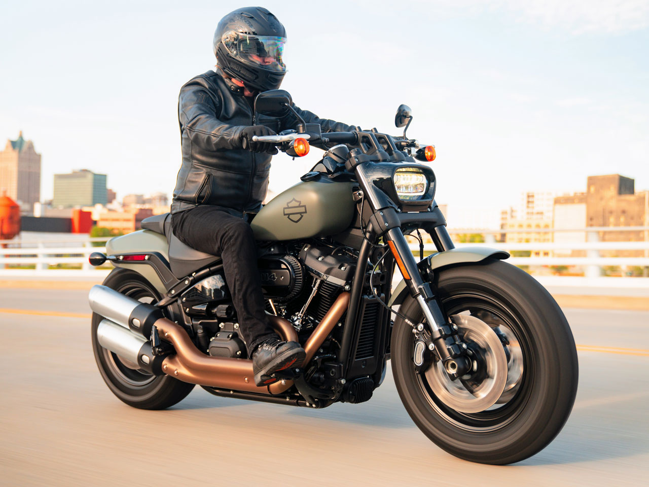Harley-DavidsonFat Bob 2021 - 3/4 frente