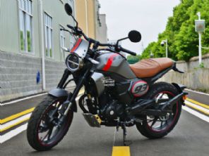 Honda garante a patente de duas inéditas motos chinesas de 190 cc no Brasil