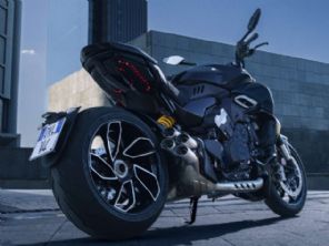 DucatiDiavel V4