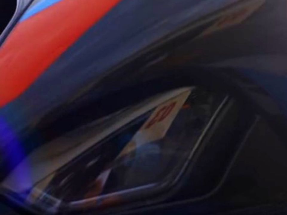 Teaser da nova BMW M 1000 RR