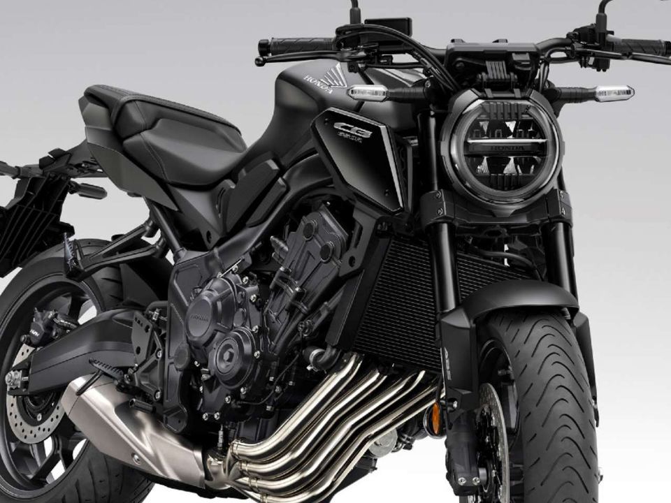  Honda CB 0R obtiene un nuevo color 'all black'
