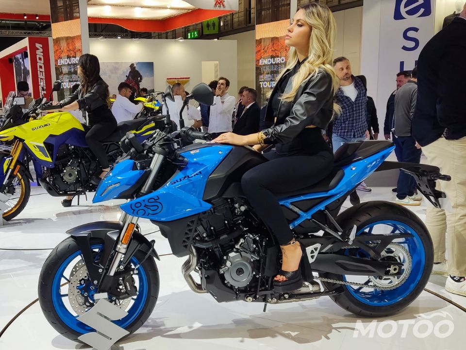 Suzuki GSX-800S 2023