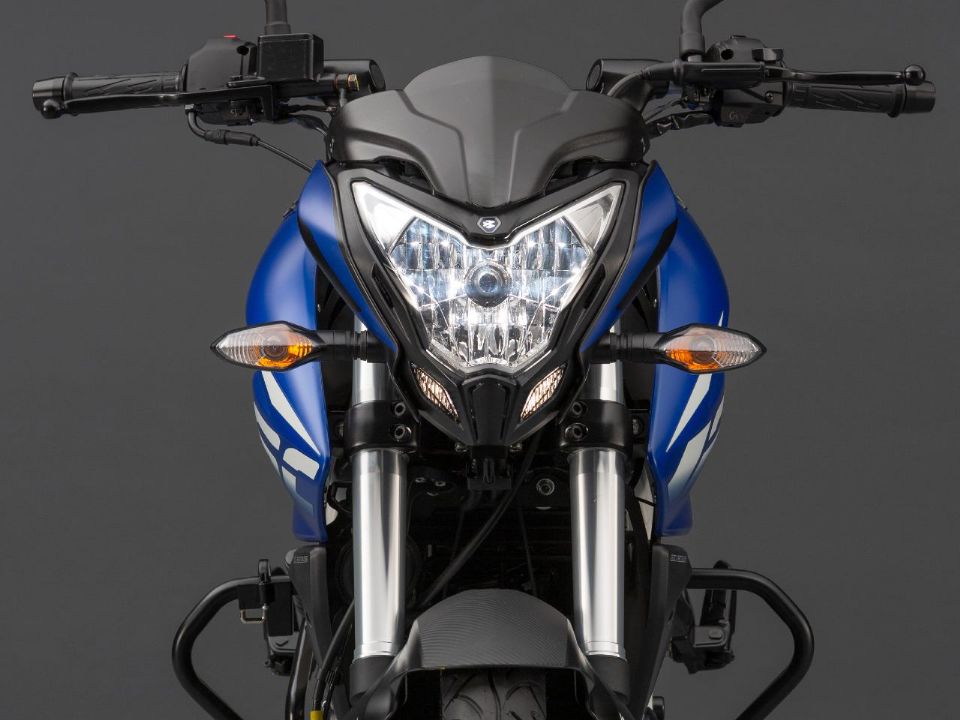 Bajaj Dominar 160 2023