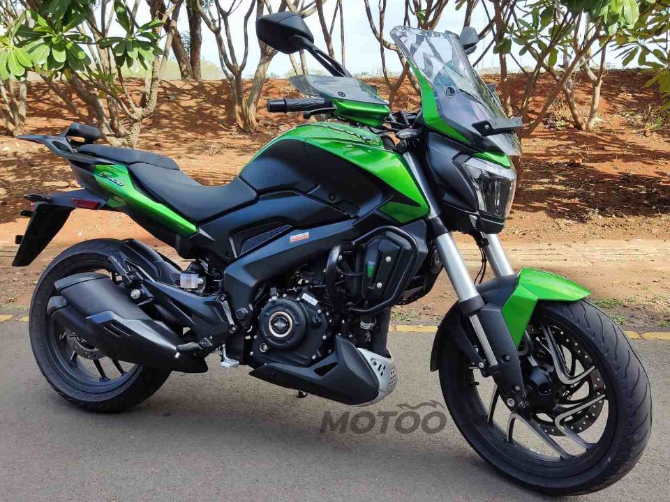 Bajaj estreia com a moto de 400 cm³ mais barata do Brasil