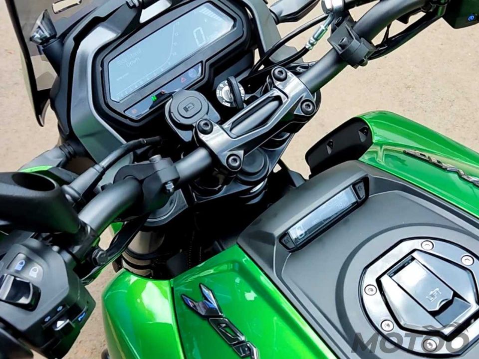 Bajaj Dominar 400 2022