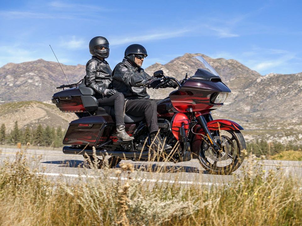 Harley-Davidson CVO Road Glide Limited 2022