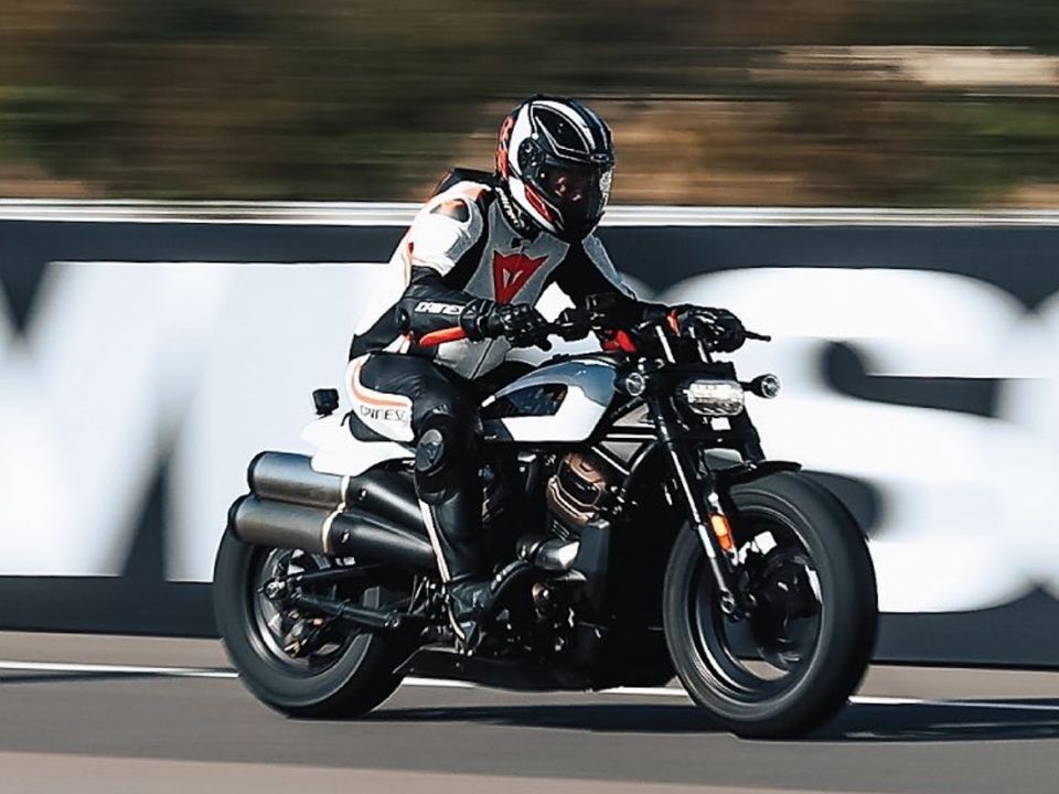 Harley-Davidson Sportster S em prova de endurance