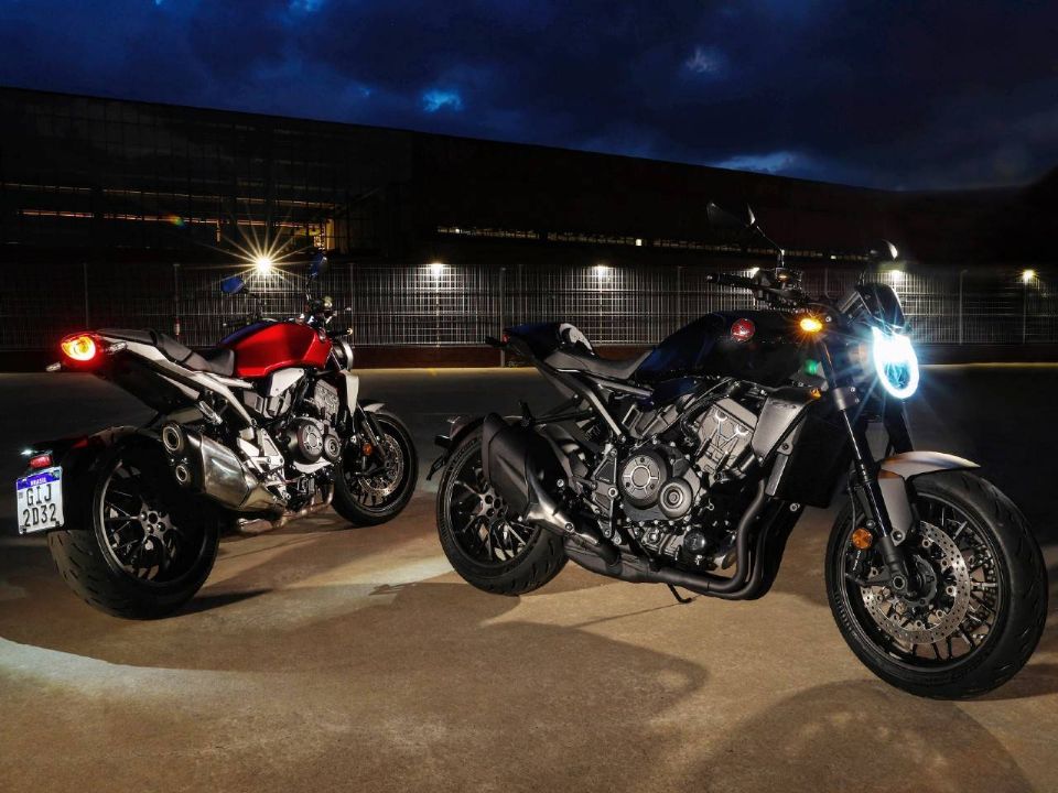 Honda CB 1000R e Honda CB 1000R Black Edition 2022