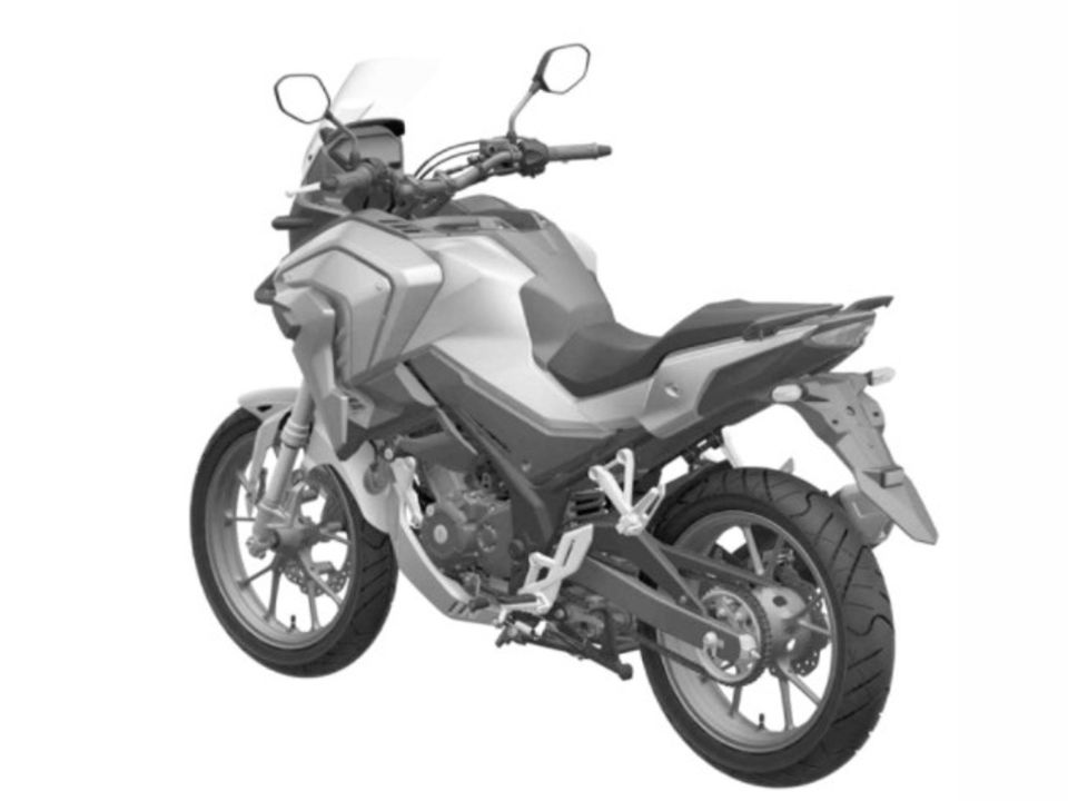 Honda CB 150X vista pela traseira