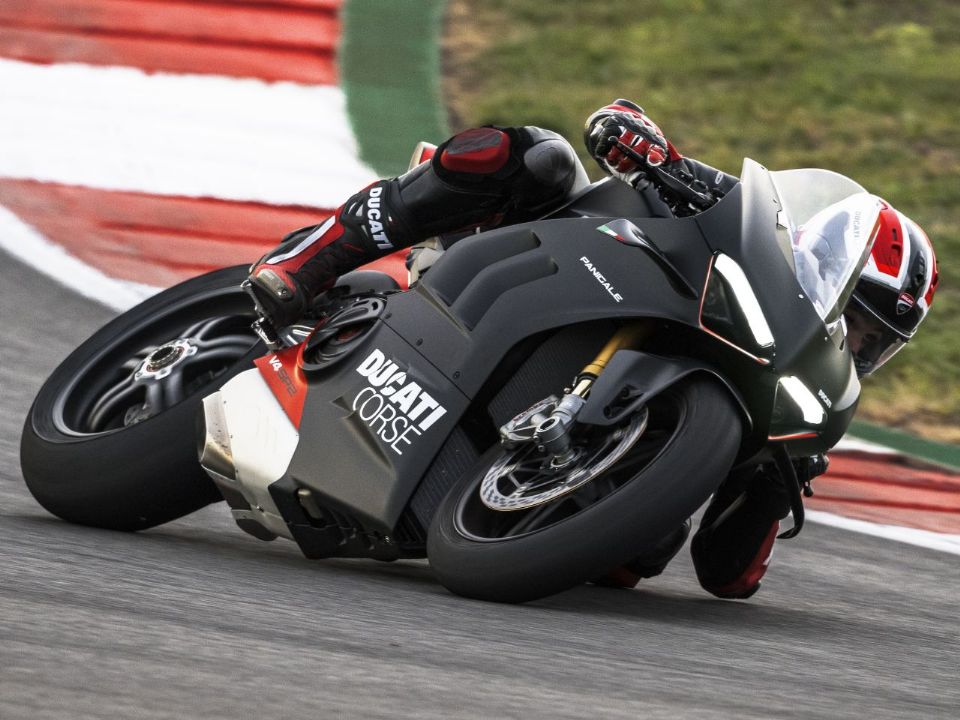 Ducati Panigale V4 SP2 é lançada e promete desempenho de competição