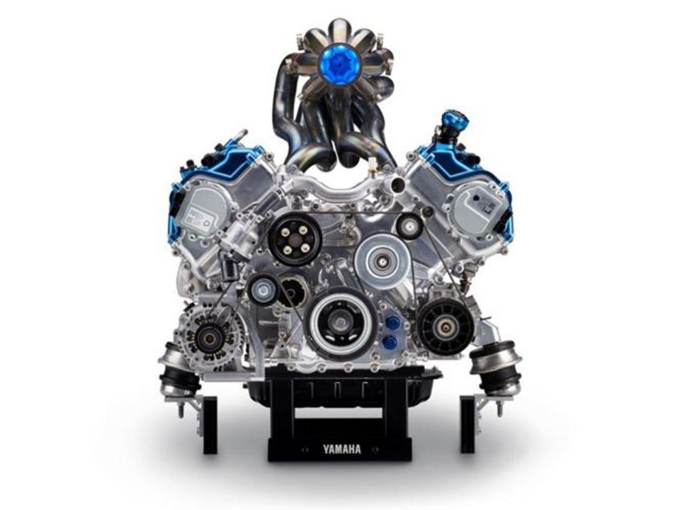 Motor 5.0 V8 feito pela Yamaha para a Toyota