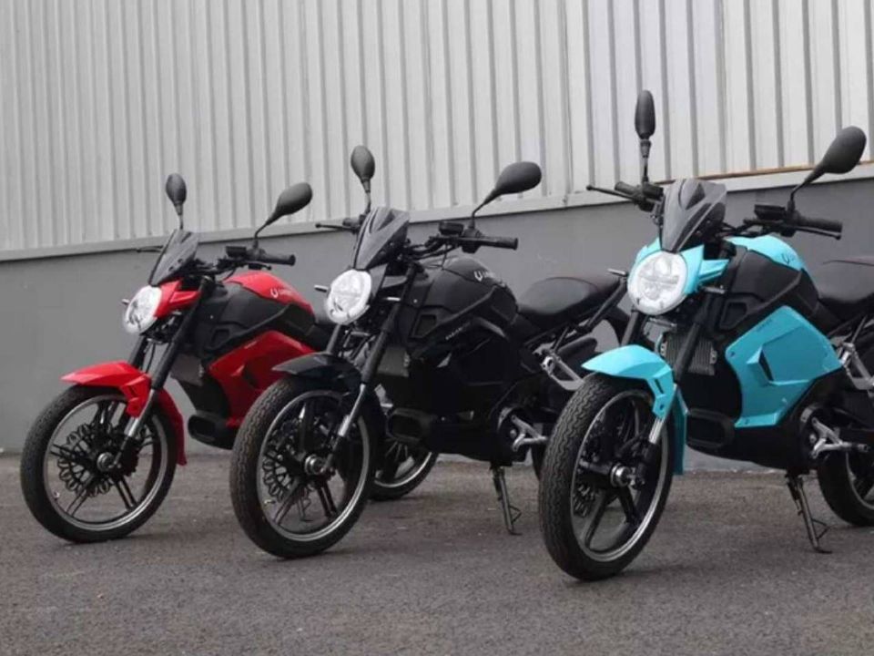 Venda de motos elétricas dispara em 2022