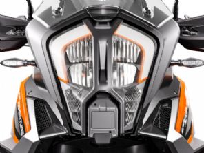 KTM 1290 SuperADV S: uma moto aventureira com radar por R$ 164.900