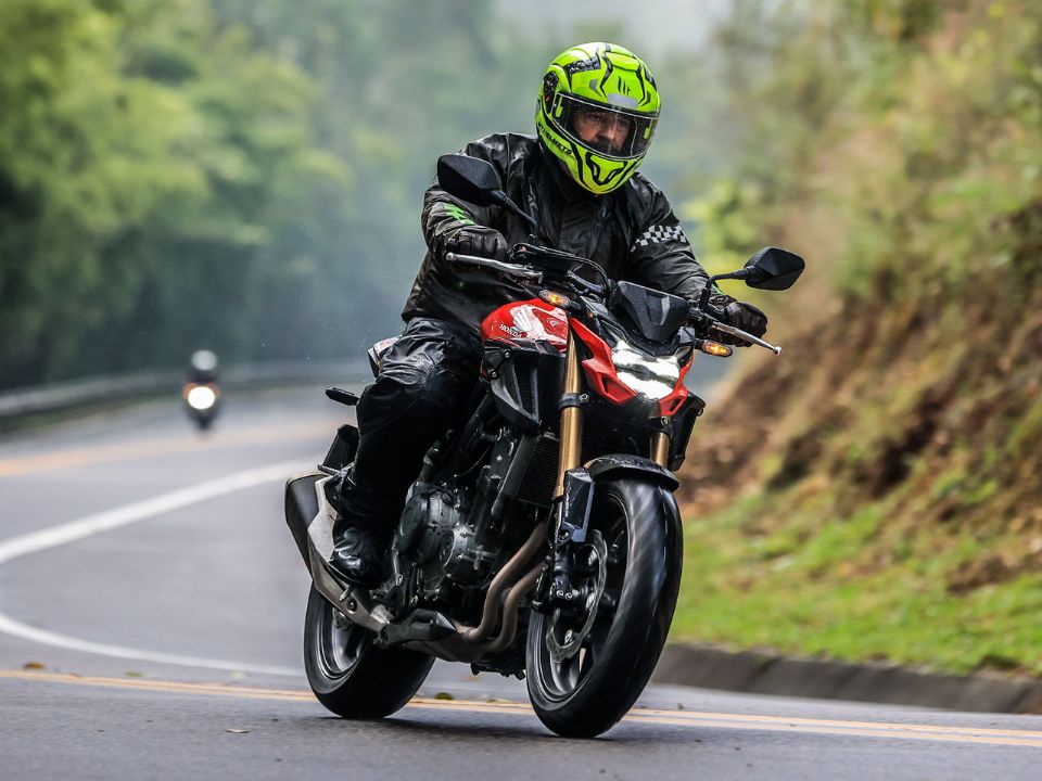 Roupa para andar de moto: saiba qual é a melhor!