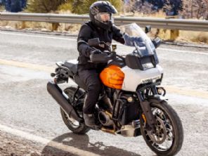 Harley-Davidson Pan America surpreende pela pouca vibrao, mas beleza no  o forte; impresses