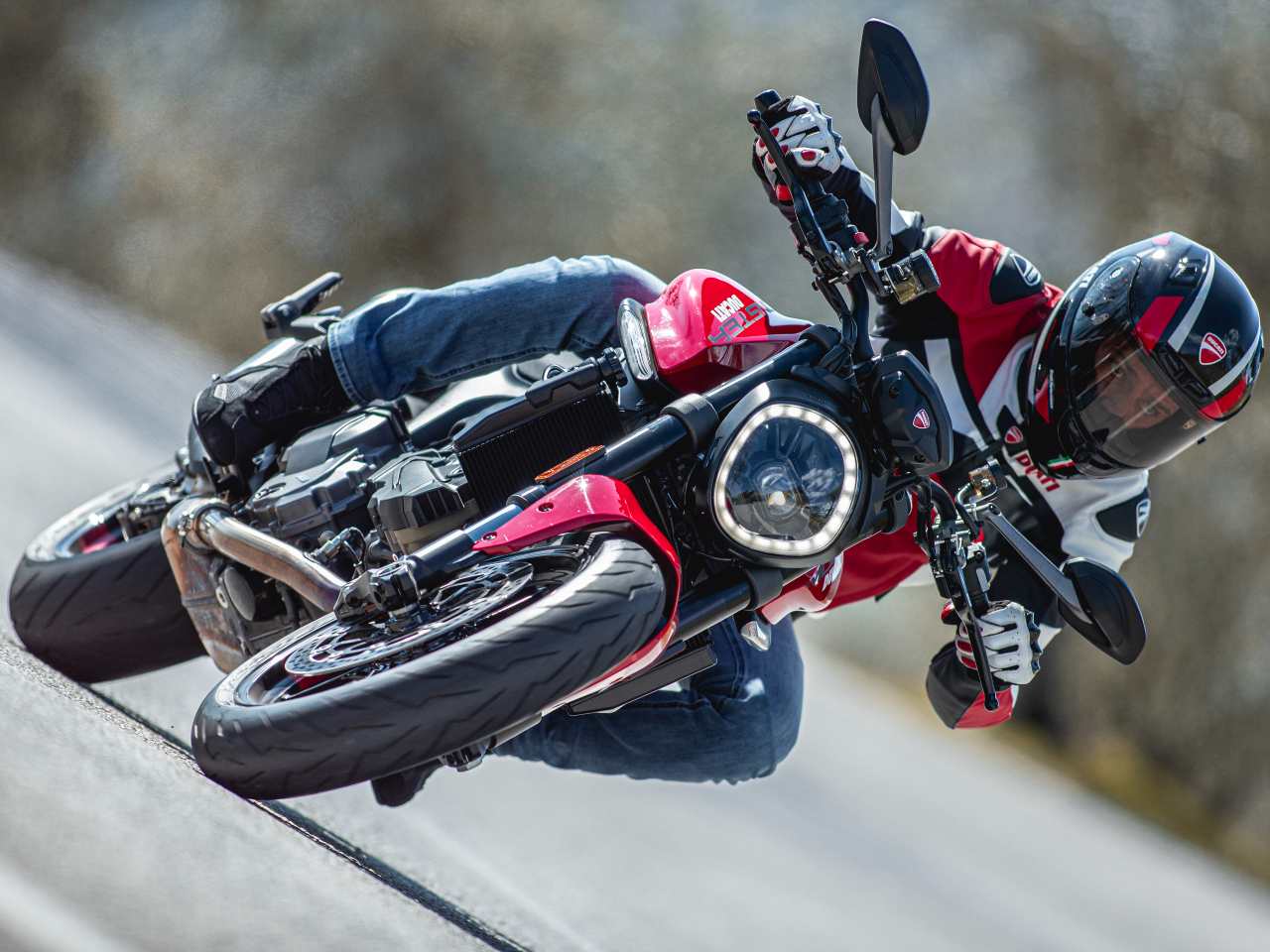 DucatiMonster 2022 - frente