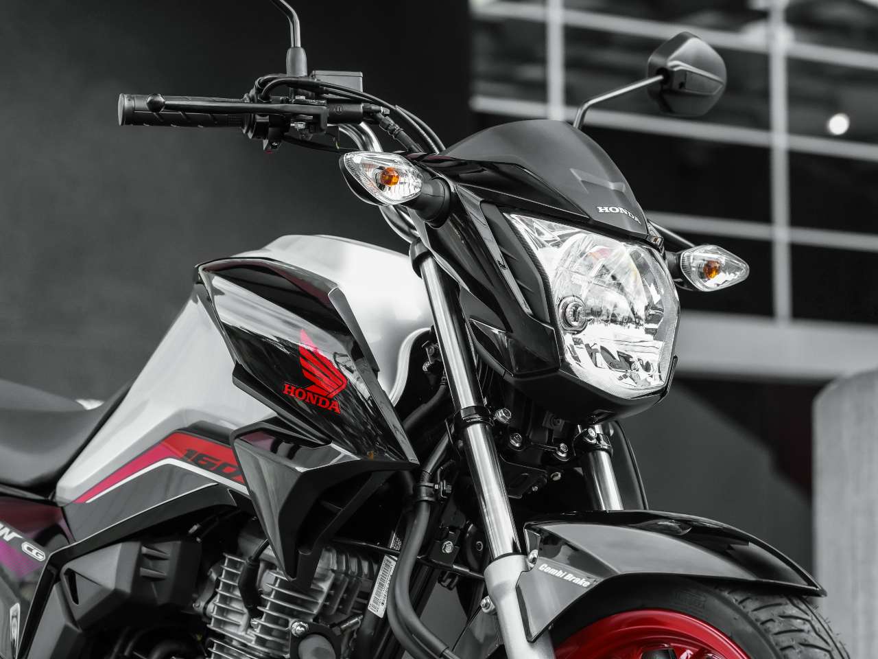 Galeria de fotos: Honda CG 160 Titan e Fan 2023: preço, fotos, cores e  detalhes técnicos - MOTOO