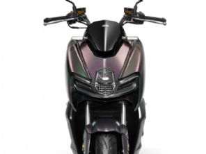 SYM, parceira da Dafra, revela a scooter MMBCU, nova rival da Honda ADV 150