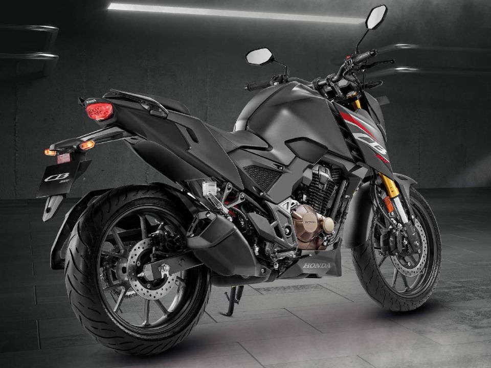 Honda CB300F 2022