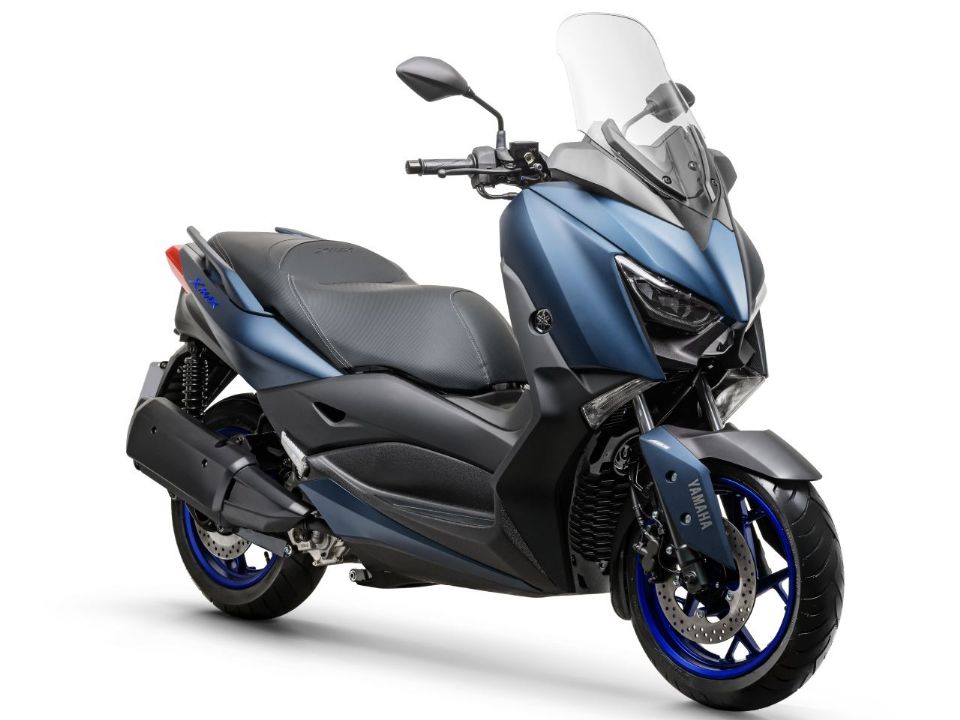 YamahaXMAX 2023 - 3/4 frente