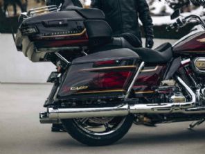 CVO Road Glide Limited Anniversary