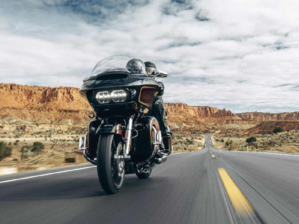 Harley-Davidson CVO Road Glide Limited Anniversary 2023