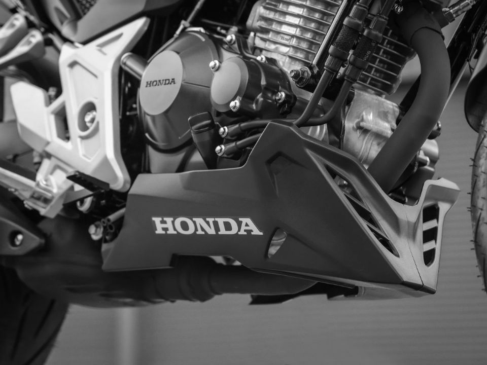 HondaCB 300F Twister 2023 - acelerador