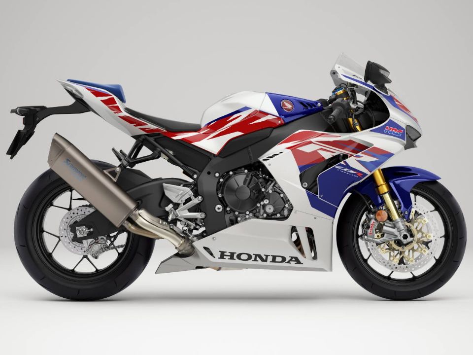 HondaCBR 1000RR-R 2023 - 3/4 frente