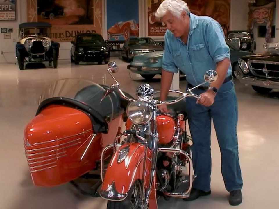 Jay Leno e a moto Indian Four 1940