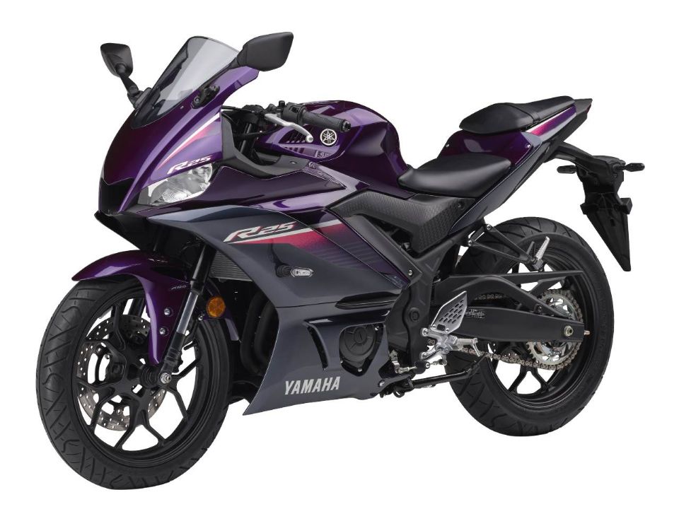 Yamaha R25 2023