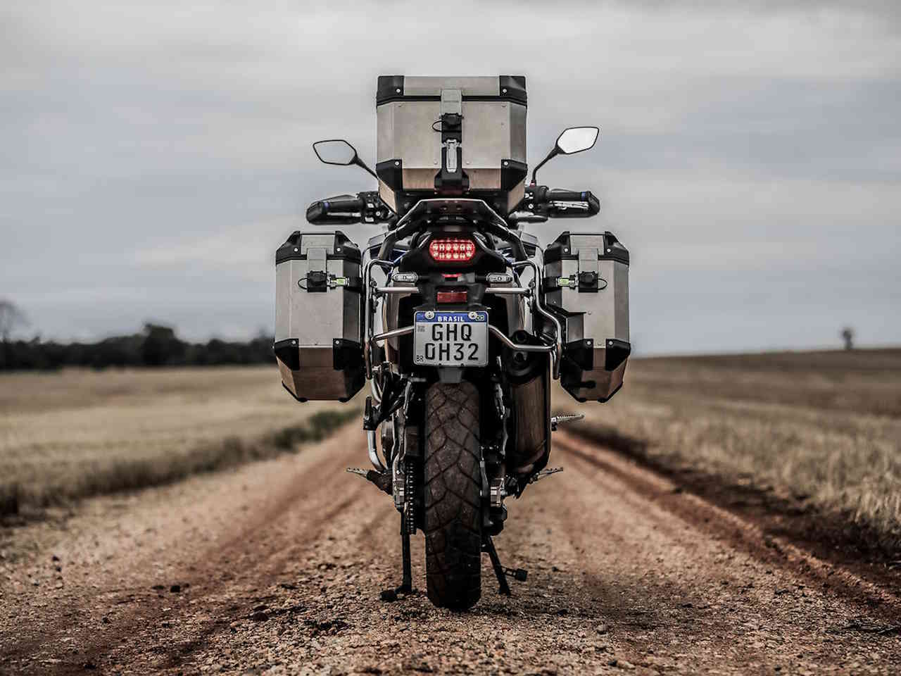 HondaCRF 1100L Africa Twin 2024 - traseira