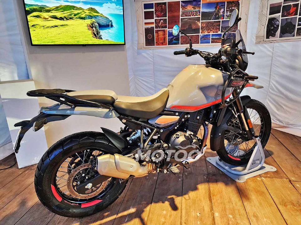 Royal Enfield Himalayan 450 2024