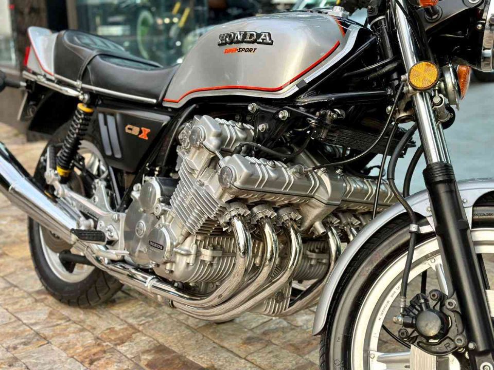 Motos HONDA CBX no Brasil