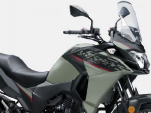 Versys 300