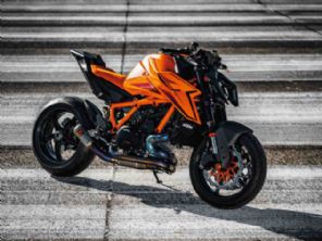 1390 Super Duke R