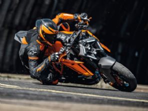 1390 Super Duke R