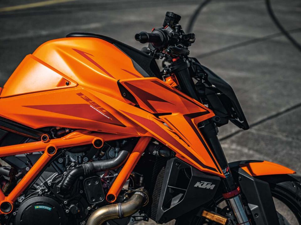 KTM 1390 Super Duke R 2024