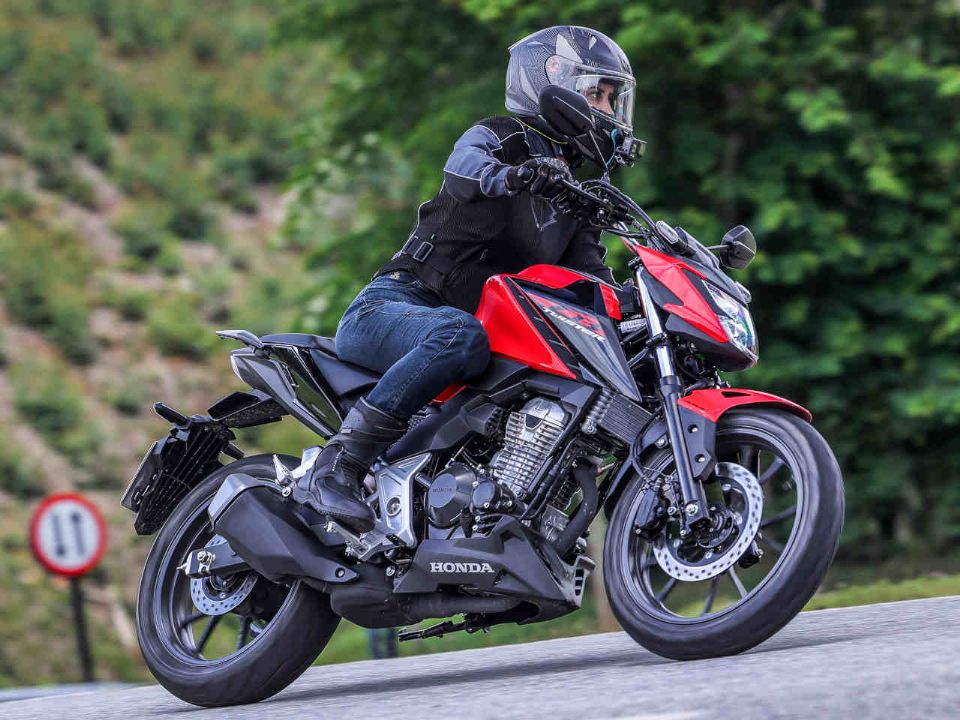 Honda CB 300F Twister 2023