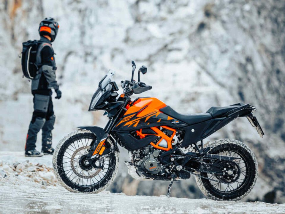 KTM390 Adventure 2023 - lateral