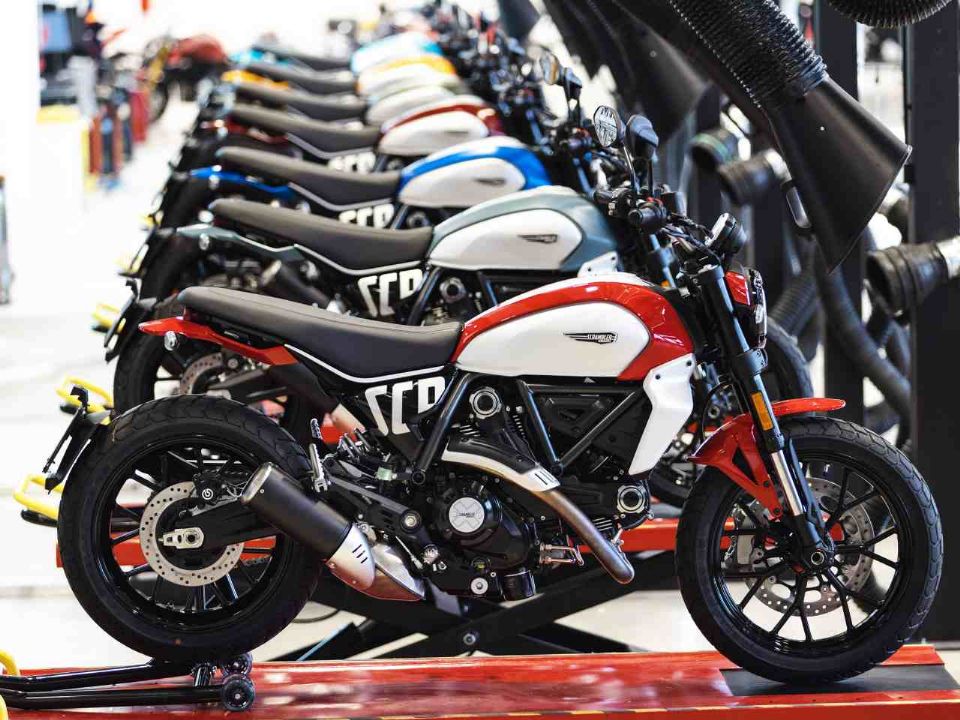 Nova Ducati Scrambler comea a ser produzida na Itlia