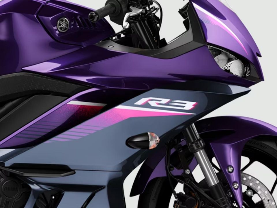 YamahaR3 2024 - lateral