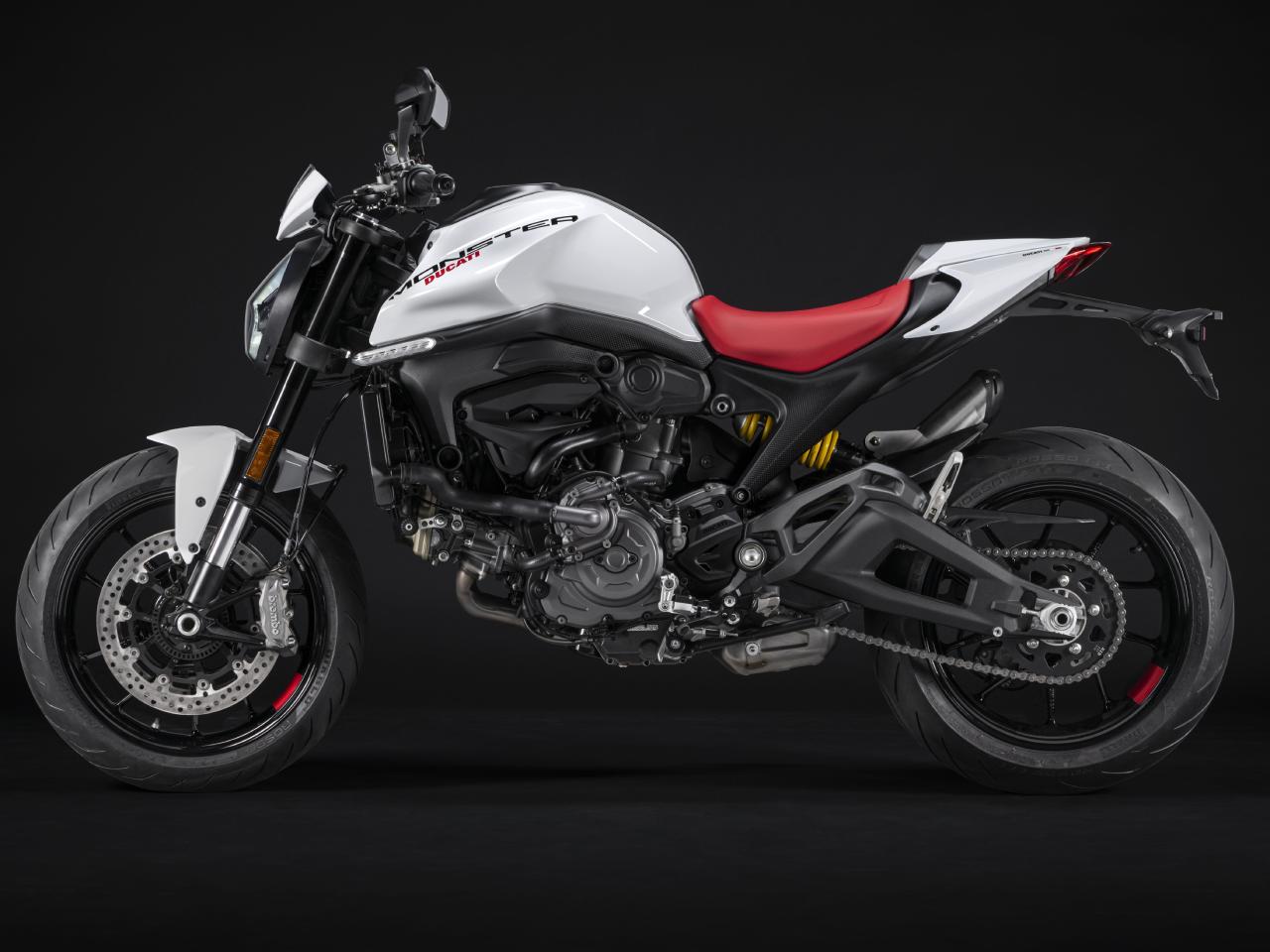 DucatiMonster 2024 - lateral