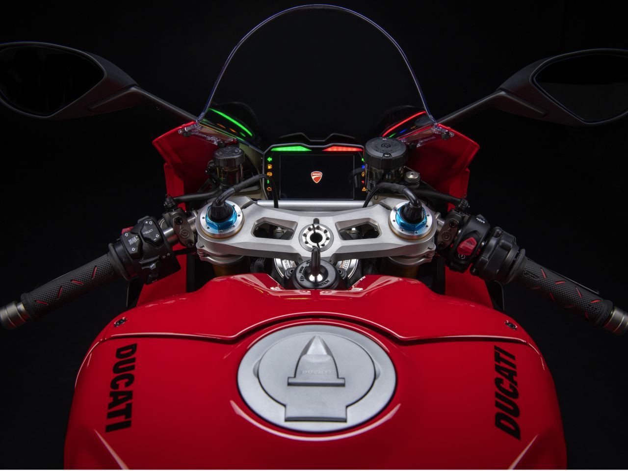 DucatiPanigale V4 S 2023 - painel